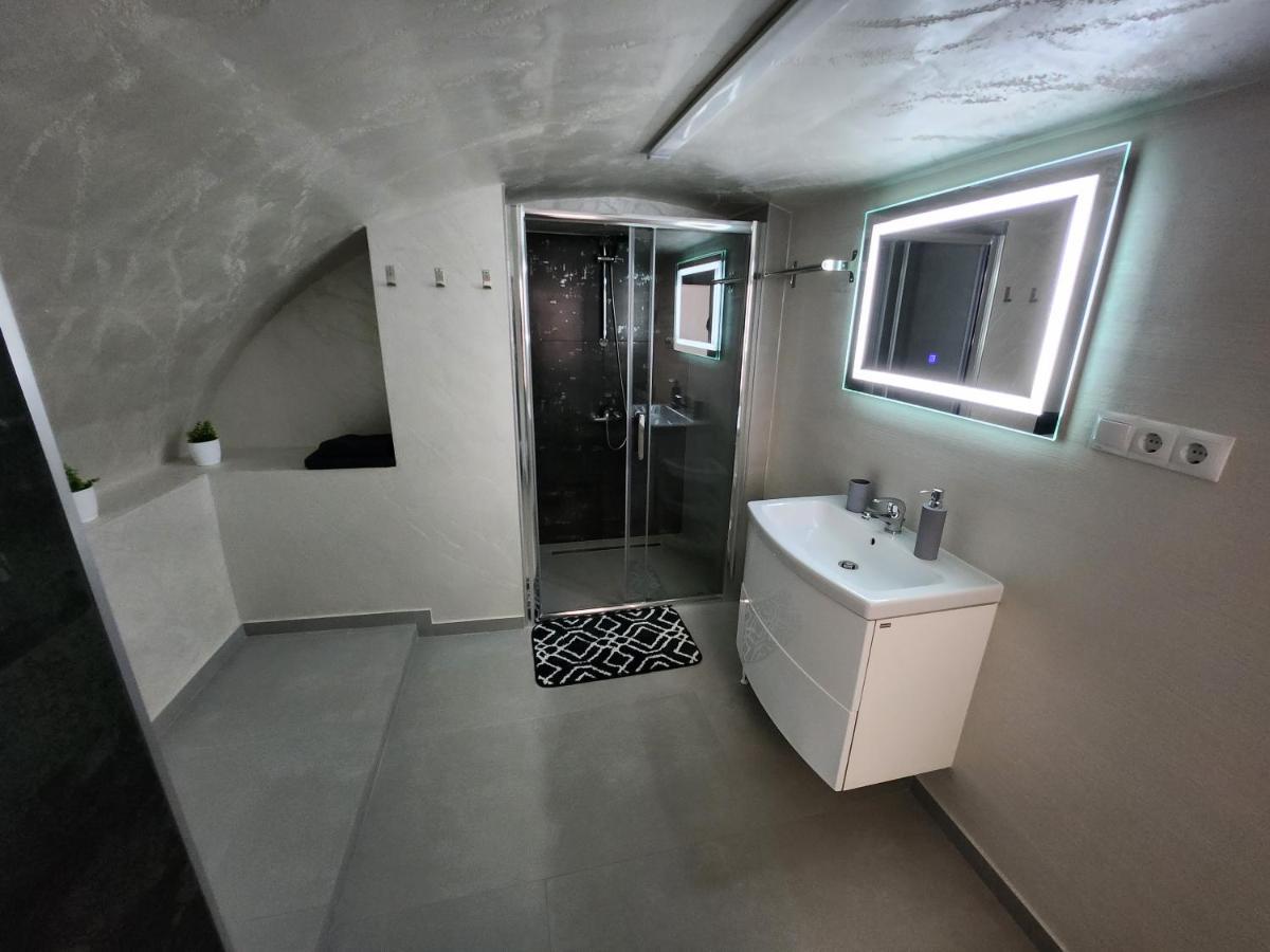 Apartament Dada ซิวิโชอารา ภายนอก รูปภาพ
